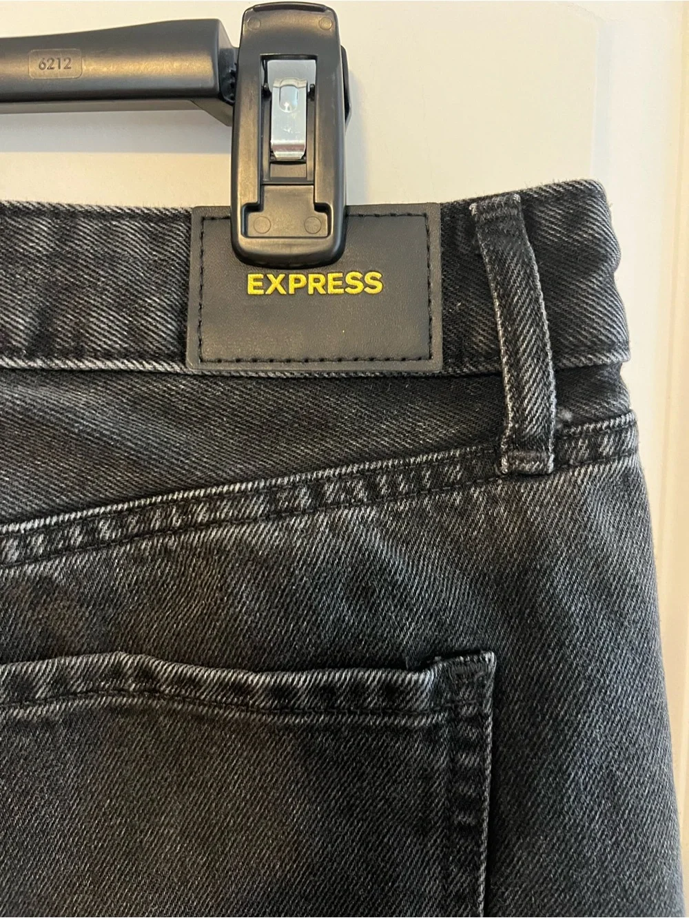 Express‎ Low Rise Relaxed Fit Baggy Button Fly Jeans